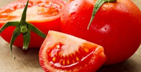 Los beneficios de consumir tomate para la salud