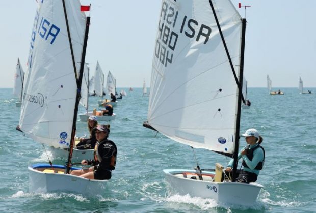 deportes para el verano vela